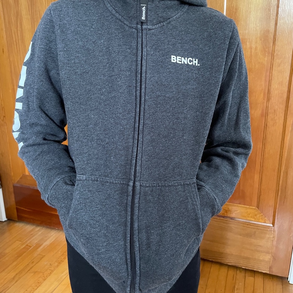 Girl’s Bench Zip up Hoodie
